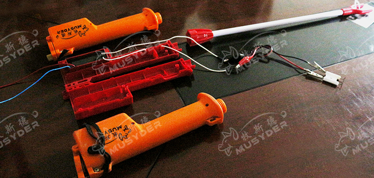牧斯德電動(dòng)趕豬器防漏電裝置